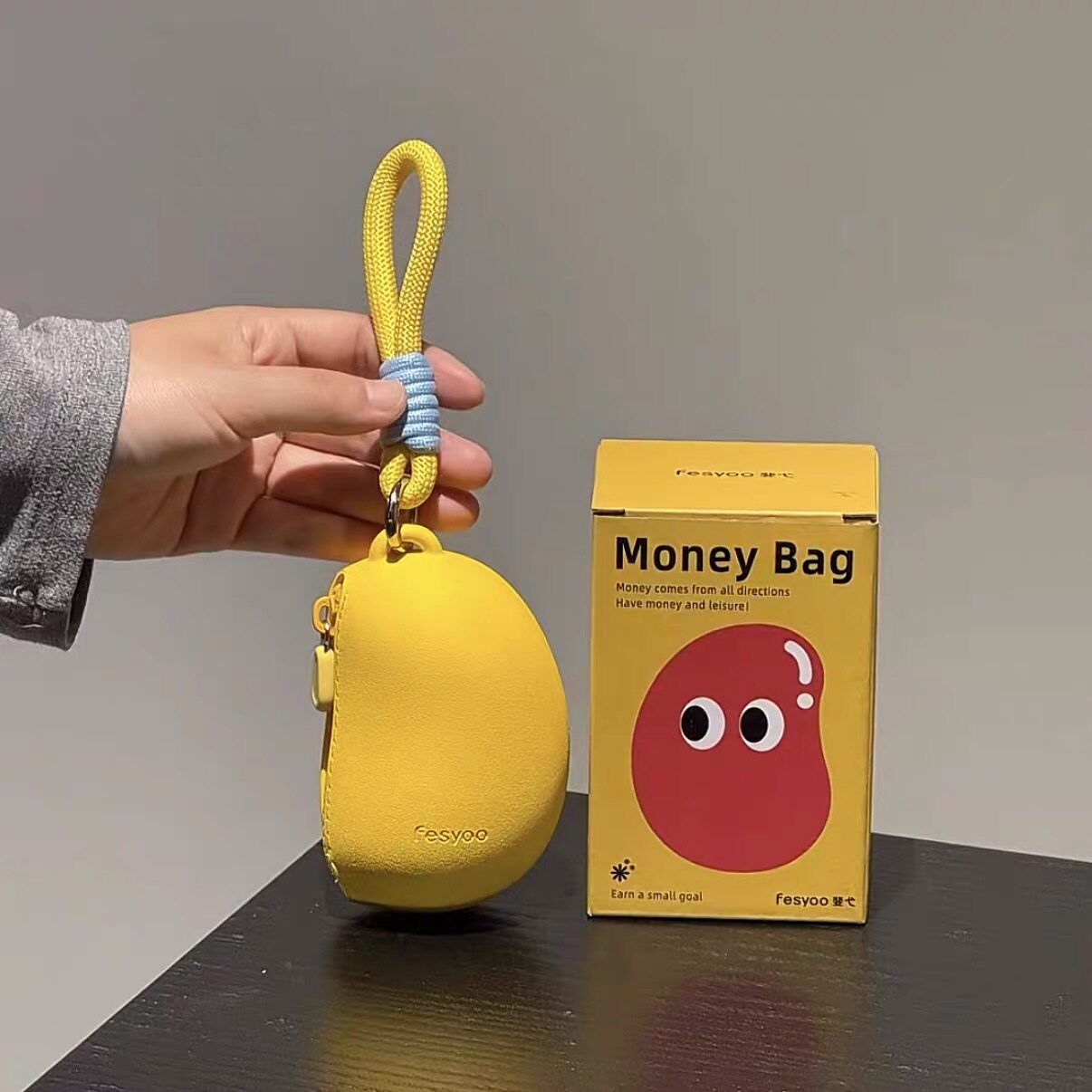 可爱豌豆零钱包创意儿童耳机钥匙收纳包卡通迷你女生包包防水挂件