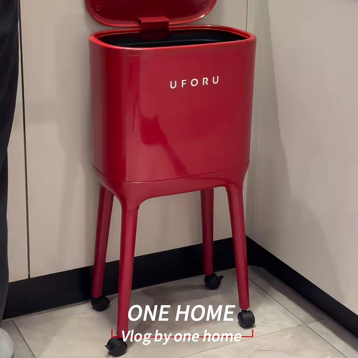 垃圾桶家用2025新款厨房室内客厅专用免弯腰带滑轮可移动高脚带盖