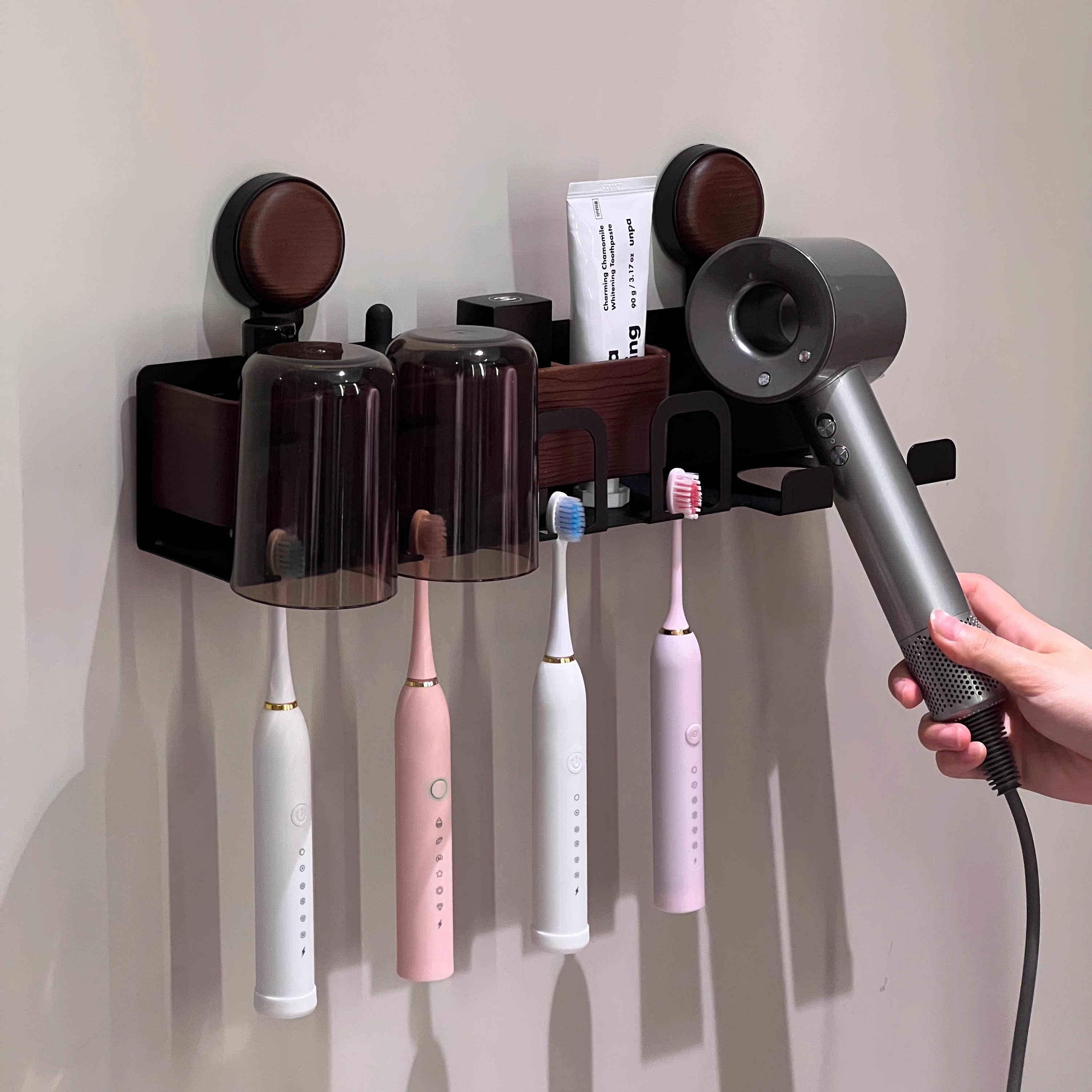 吸盘木纹吹风机置物架卫生间免打孔电吹风支架壁挂式浴室筒挂架子