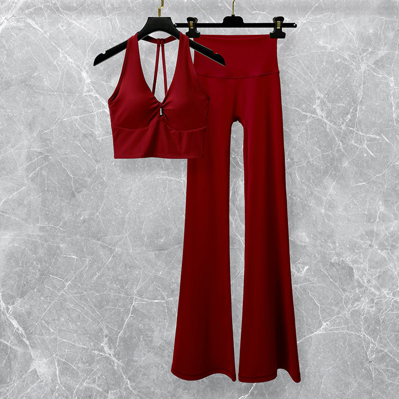 红色新年瑜伽服女套装2026新款时尚运动健身普拉提训练背心喇叭裤,运动服/休闲服装,健身套装,淘宝优惠券,粉丝福利购,淘宝优惠卷