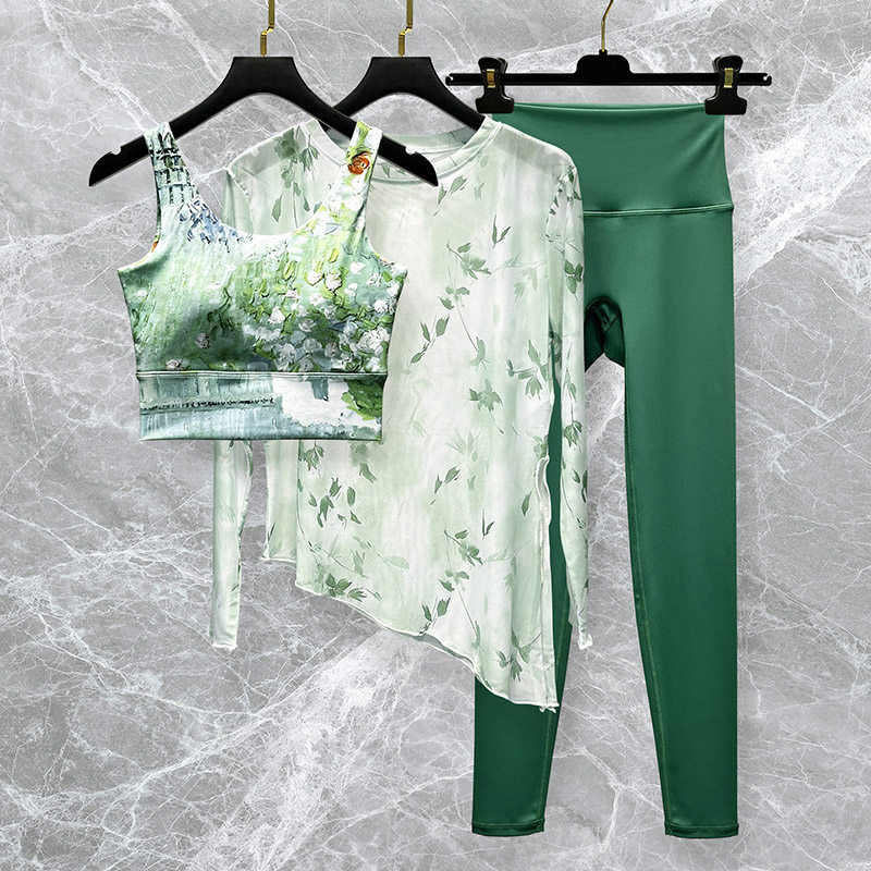 花色瑜伽服套装女2026新款春秋时尚气质速干跑步运动健身训练背心