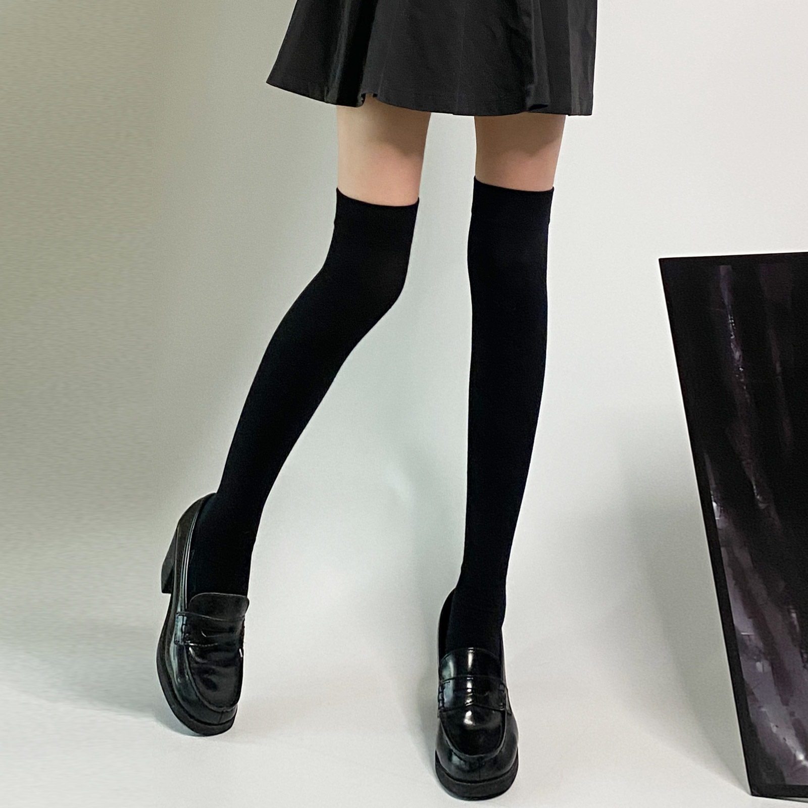 黑色长筒袜子女春秋款天鹅