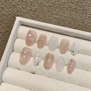 超温柔 裸粉色手工穿戴甲高级感光疗美甲贴片成品短款椭圆晕染