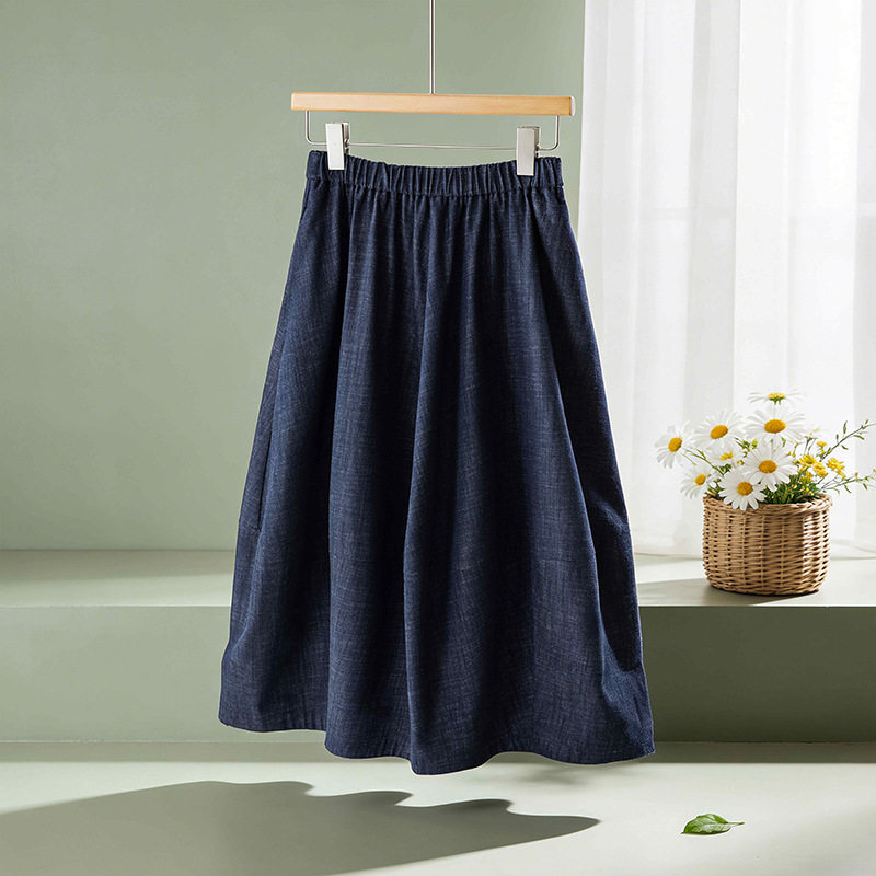 2026春夏季新款梨型身材高腰白色半身裙遮肉通勤高级花苞半身裙