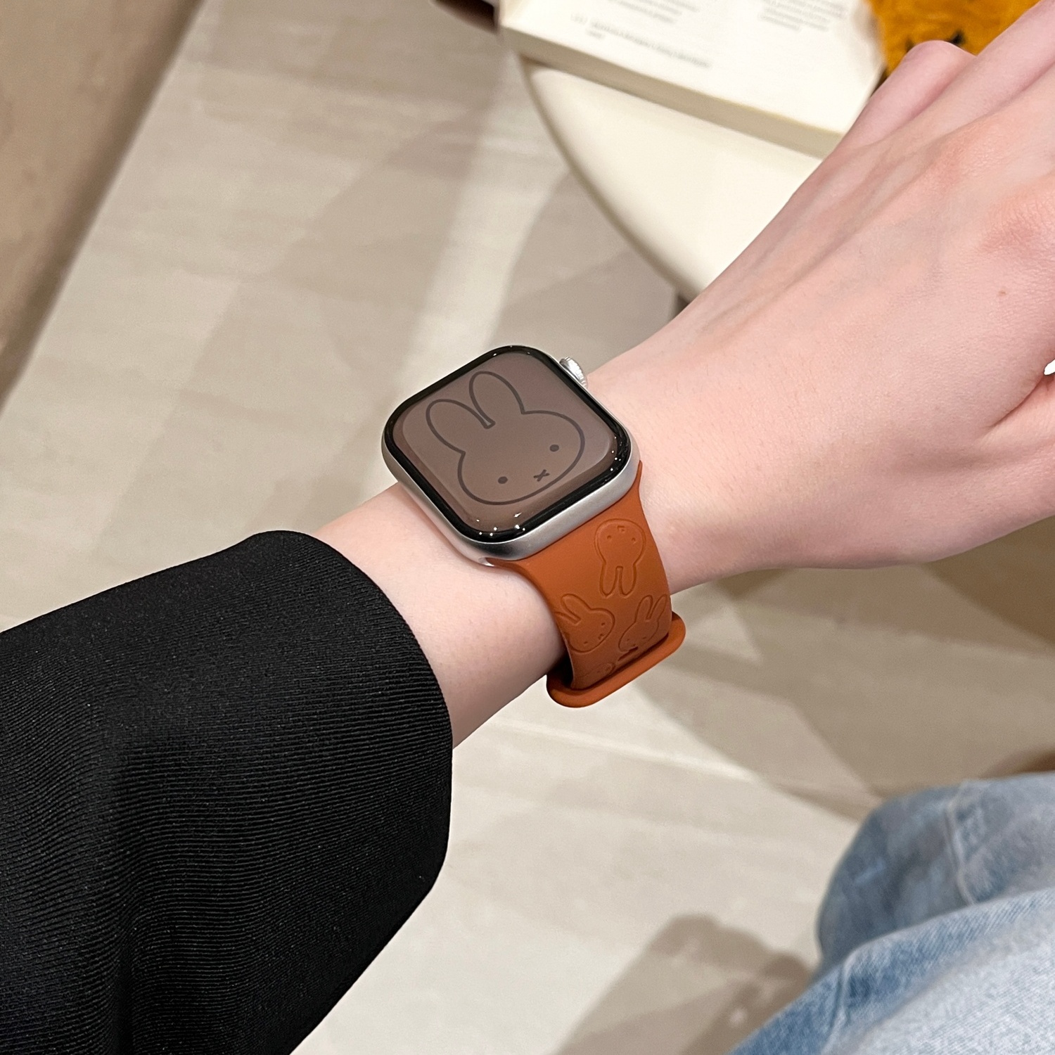 适用苹果手表表带硅胶