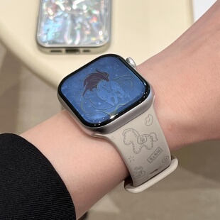 启乾 马年新款马上有钱适用iwatchs10/9苹果Applewatch7手表表带SE8星光色硅胶透气6运动5/4/3高级感小众ins