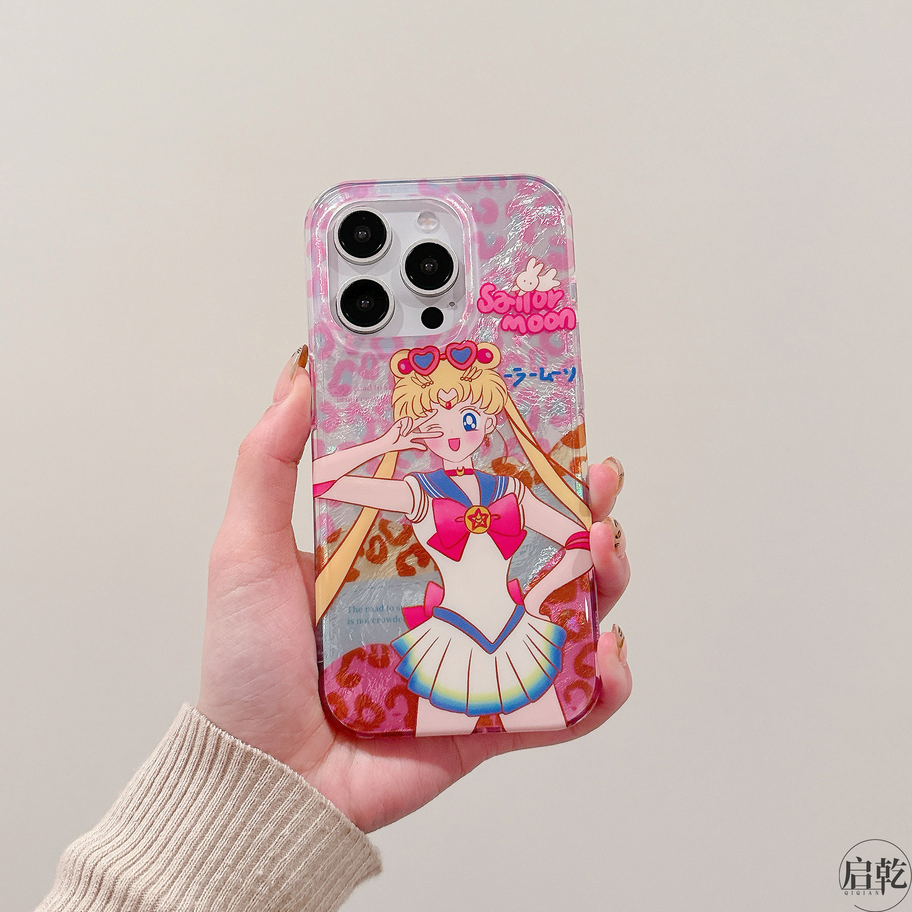 启乾 粉色豹纹美少女战士iPhone16/15手机壳适用苹果14/13promax双层硬壳少女心可爱卡通动漫日韩ins新款甜酷