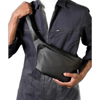 韩国直邮MATHEMATIK MA5191201 Tao M18 Sling Bag Black挎包背包