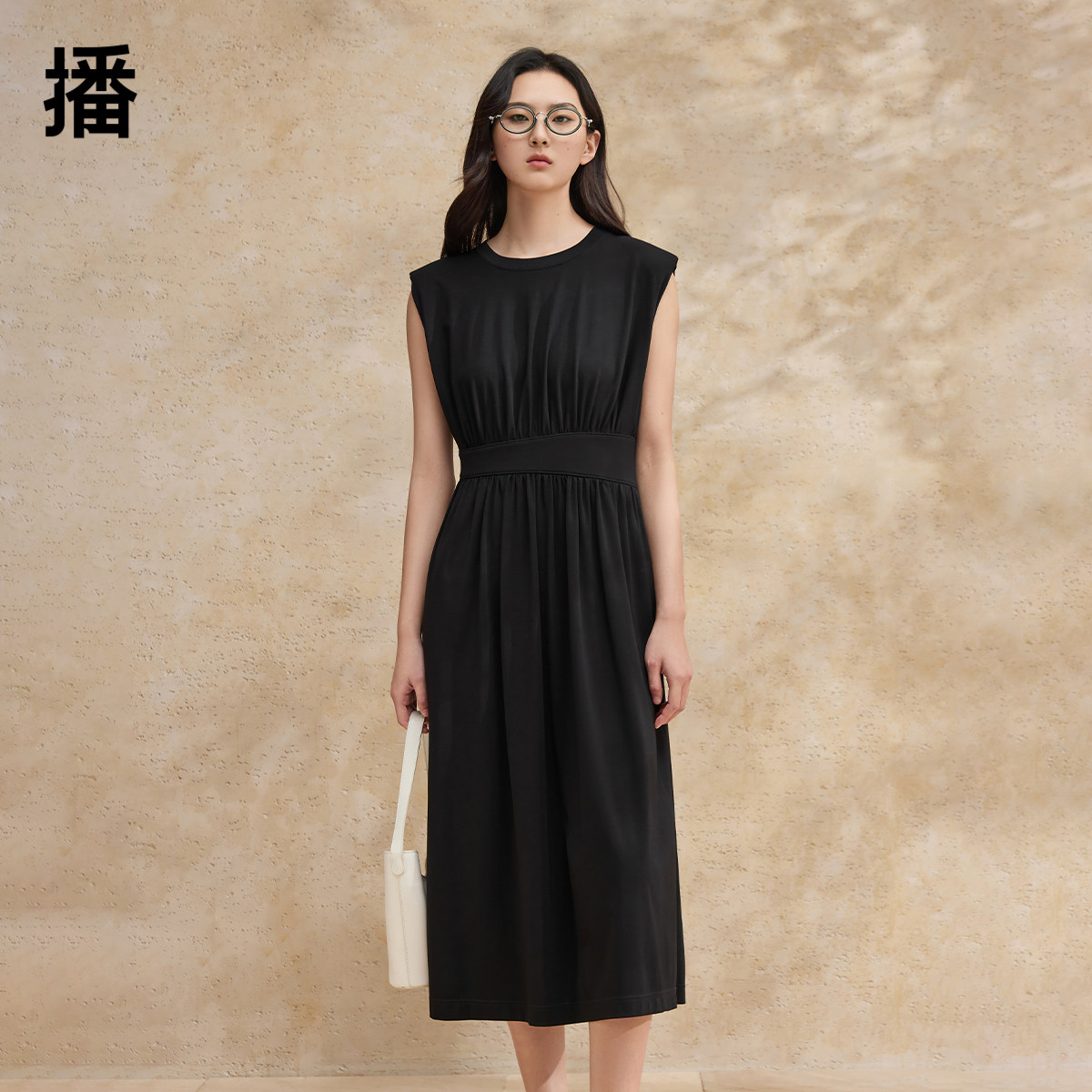【播奥莱】播夏季优雅圆领高腰连衣裙长裙BDR2LD1365