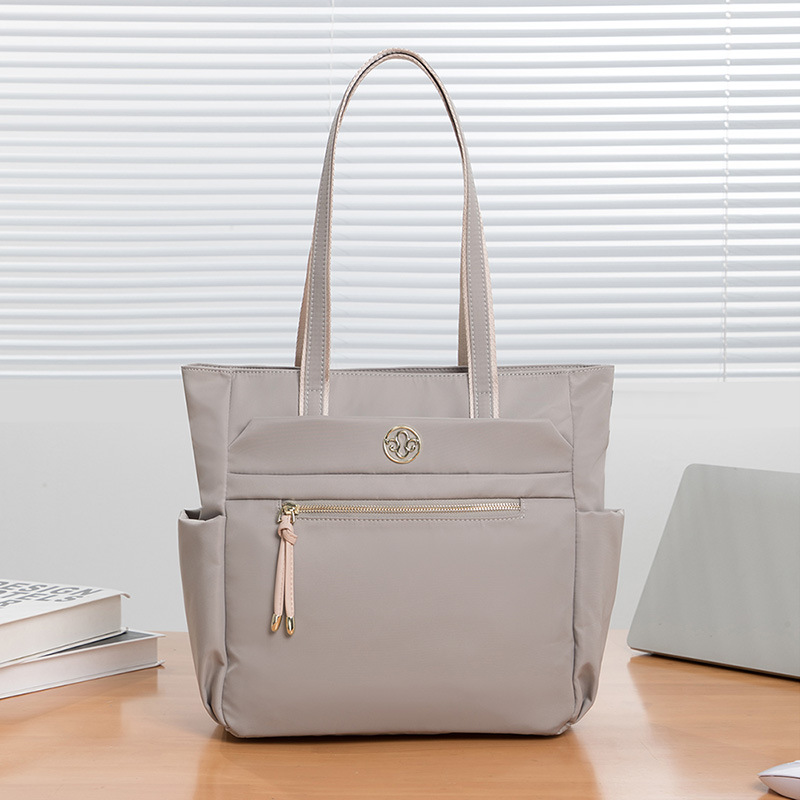 商务通勤大容量单肩包尼龙托特包电脑包通勤轻便防水牛津布手提包