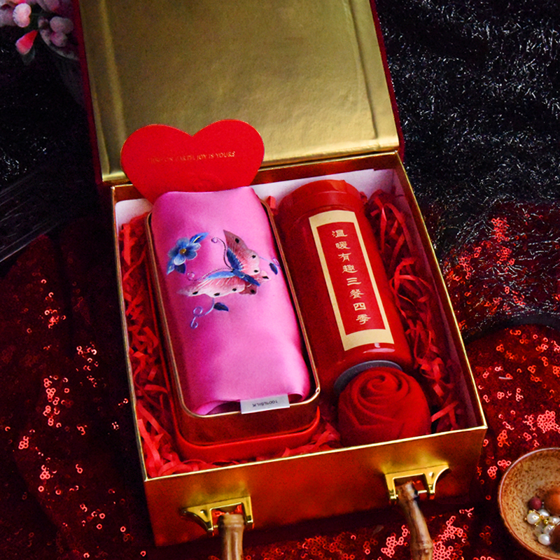 名古绣艺手工刺绣真丝手帕