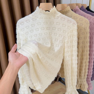 高领花边磨毛蕾丝打底衫女2025新款秋冬软糯内搭喇叭袖洋气小衫潮