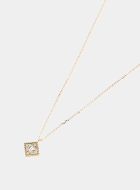 日潮跑腿COCOSHNIK 长方形钻石切割 1 颗宝石密钉方形项链 43礼物