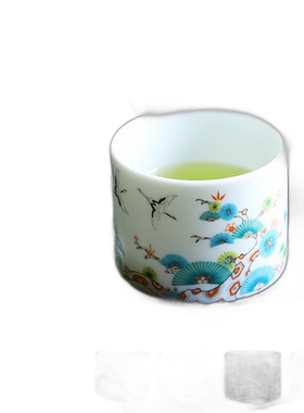 【礼盒包装】日本直邮九谷烧 杯子茶杯清酒器皿甜品杯精致礼物