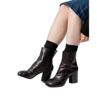 日本直邮MAISON MARGIELA 女士 Tabi 靴子 S58WU0260 P3753