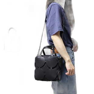 日本直邮 PIERRE HARDY BULLES BOX HANDBAG 单肩包 手提包 斜挎