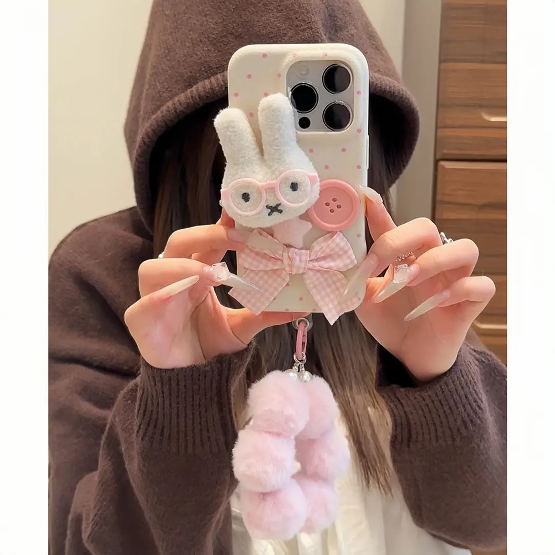 可爱毛绒小兔适用苹果手机壳