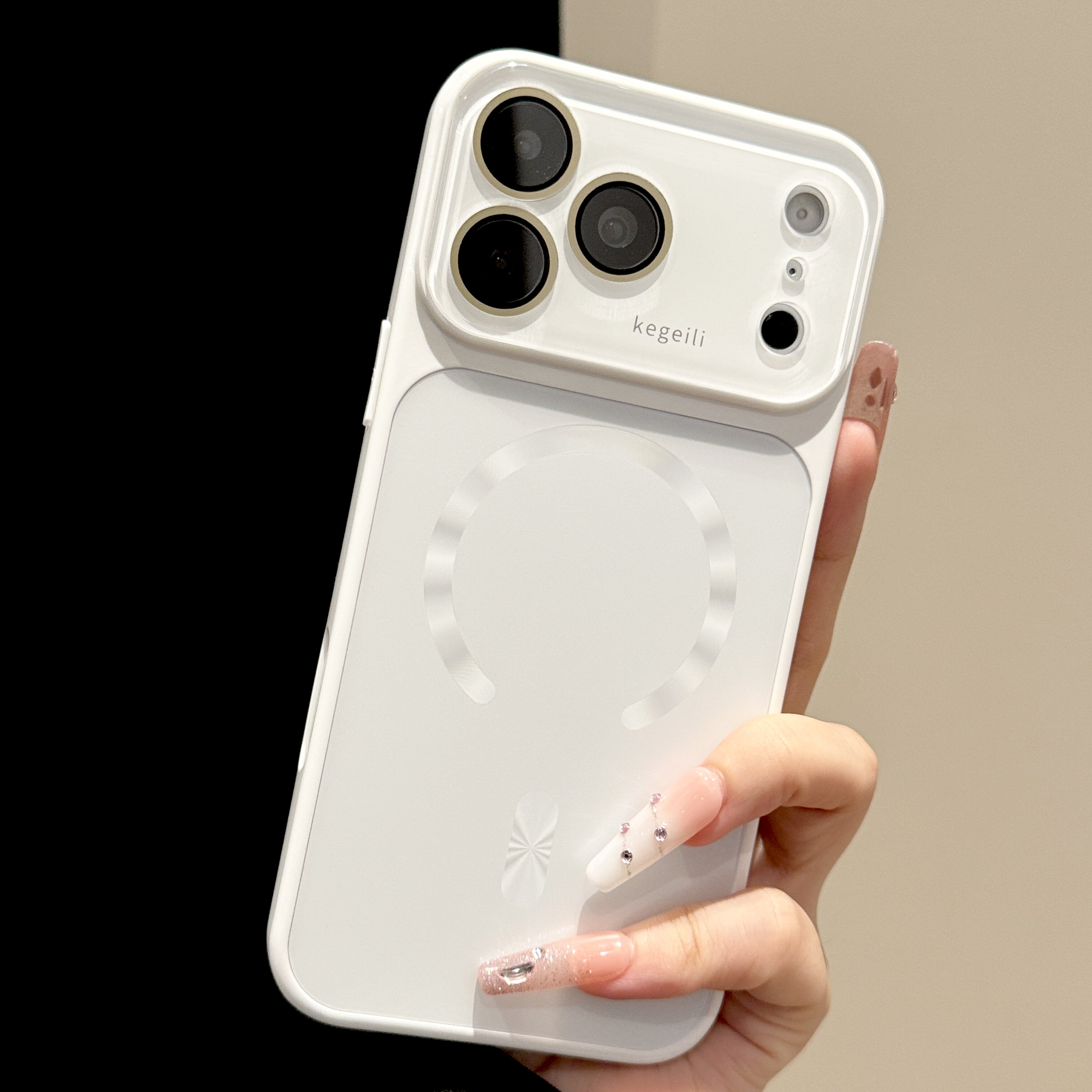 韩道适用苹果18Promax手机壳iphone17pro新款白色大视窗磨砂背板磁吸壳16镜头膜按键全包15简约14防摔保护套
