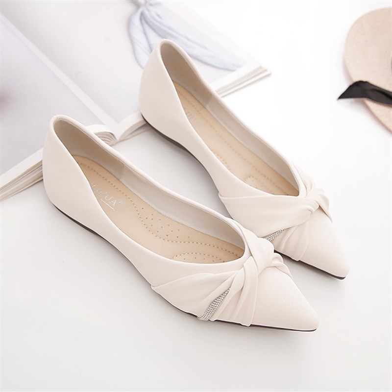 单鞋女2024春秋新款女鞋子夏百搭浅口淑女软皮软底防滑尖头平底鞋