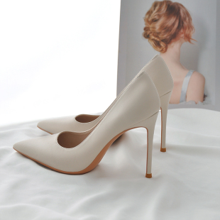 米白色高跟鞋设计感小众细跟尖头高跟单鞋女浅色2023新款法式浅口