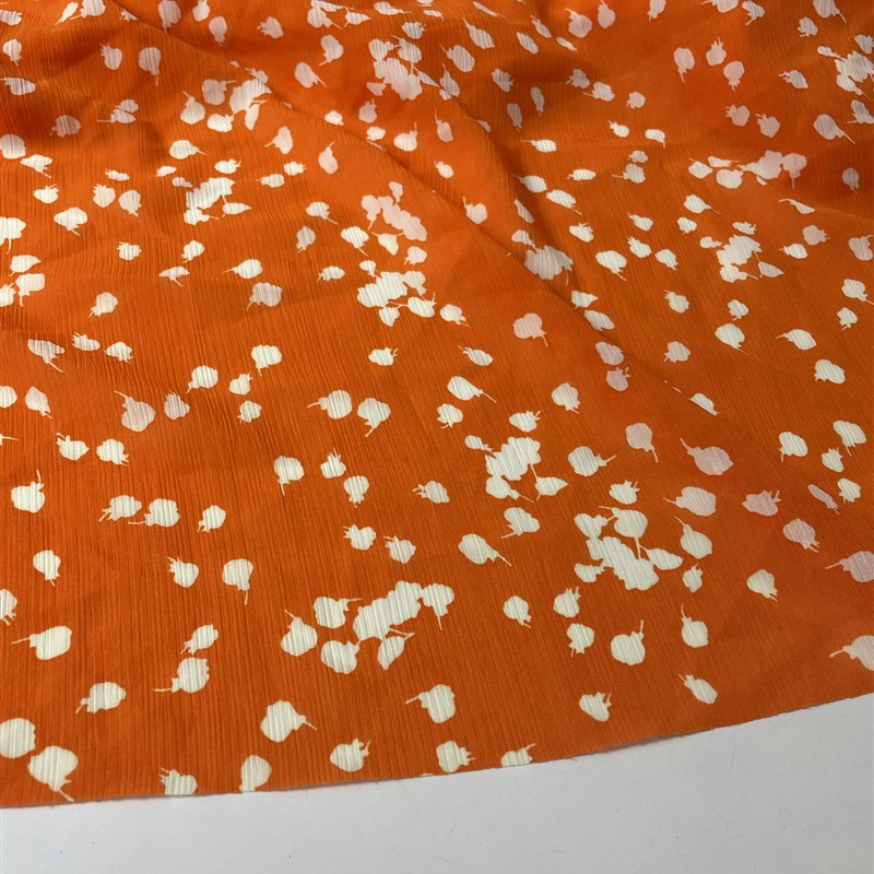G517夏季桔色白点印花雪纺皱布头 柔软垂坠透气连衣裙上衣diy面料