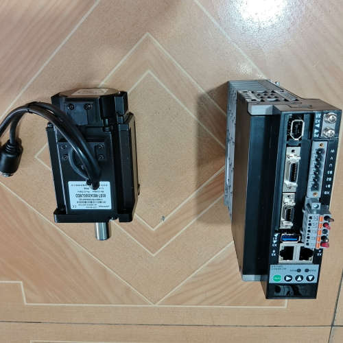 750w武汉华大伺服电机TSVB-EA015L-E02电机议价