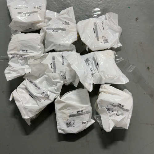 SMC VX242DZ1BXNB 电磁阀数量有8议价