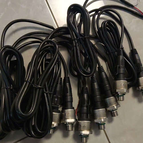 丹佛斯压力传感器dstp140  0-10bar  0-16议价