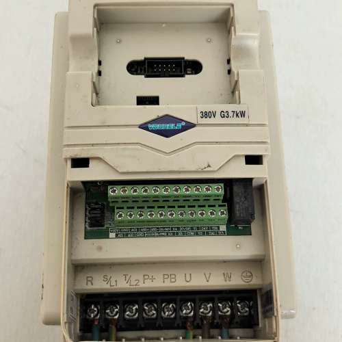 变频器上海维盾VFD6900-G3R7P5R5T4,功率3议价