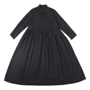 复述纯亚麻黑色花边领长袖连衣裙女2024秋季新款显瘦文艺风长裙子