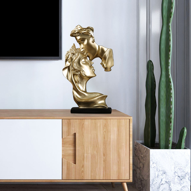 Deep Kiss Love Ornament Resin Decoration Creative Art Crafts