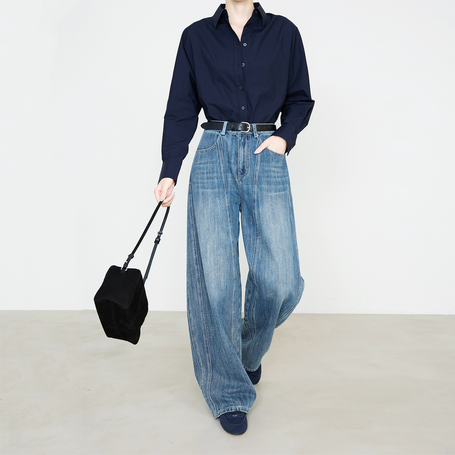 秋新竹节蓝色100棉香蕉牛仔裤