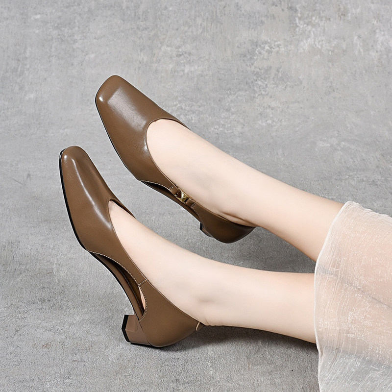 新款夏季女鞋方头浅口单鞋女粗跟侧空透气舒适通勤软底工作鞋镂空