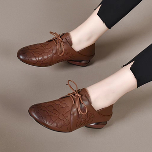 真皮软底不累脚女士休闲鞋皮鞋牛皮绣花圆头系带真皮春秋时尚单鞋