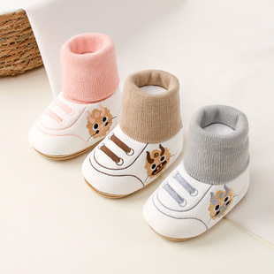 宝宝鞋秋冬可爱小龙鞋袜软底新品中筒幼童鞋防滑柔软鞋袜婴儿袜子