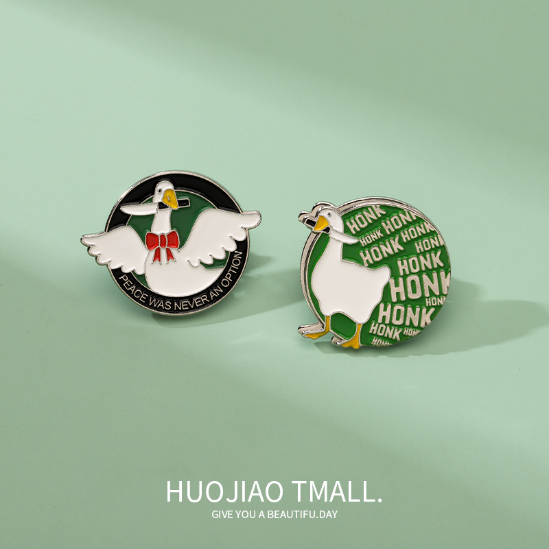 大白鹅可爱卡通衣服男女胸花包