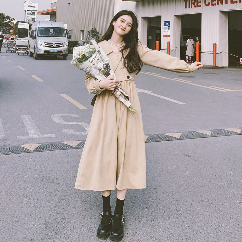 法式连衣裙女2022春季新款气质韩系温柔风轻奢高级感复古chic裙子