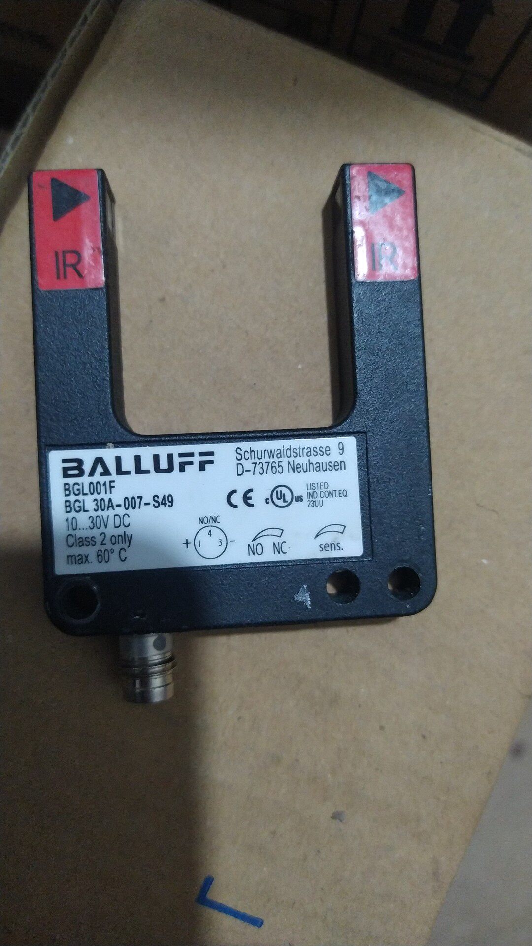 bgl001f/bgl30a-007-s49德国巴鲁夫槽型光电式传感器二手拆机现货