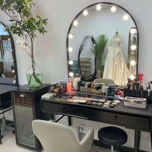 侘寂风婚纱影楼专业化妆台带灯彩妆美容院工作室化妆师梳妆台