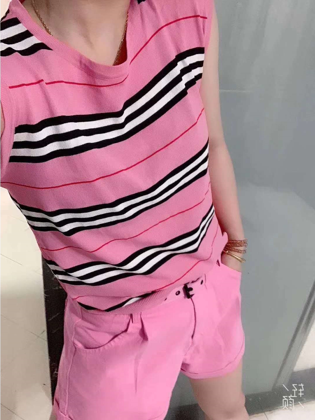 2019夏新款韩版时尚拼色彩色条纹修身圆领无袖薄款冰丝针织背心女|ruв категории Женская одежда, шерстяной свитер - от Buy2taobao.com для оказания профессиональной услуги покупки агента Taobao