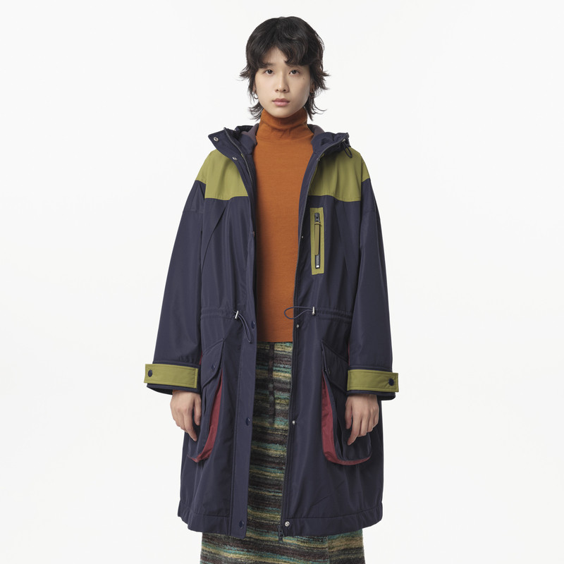 连帽 大口袋 撞色拼接