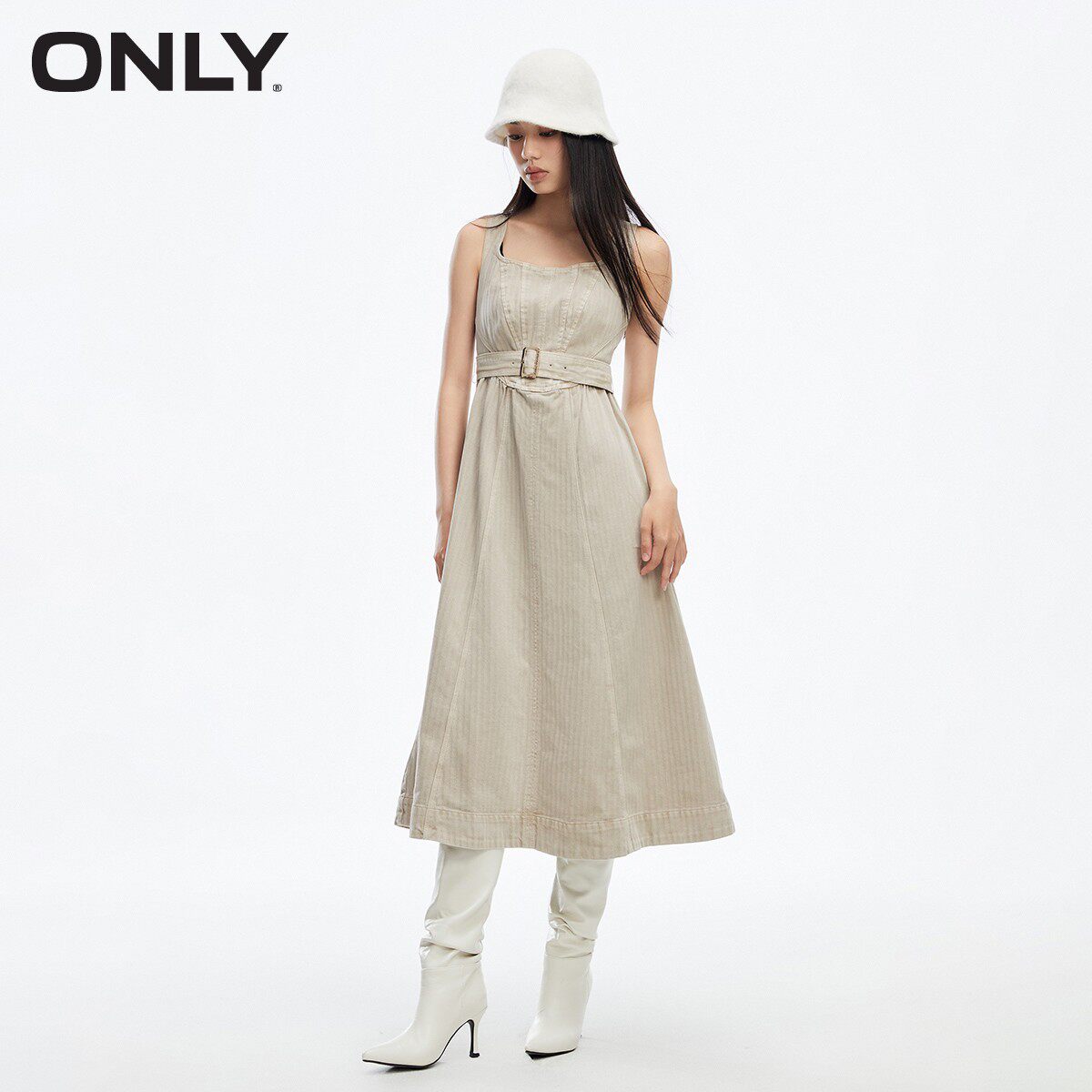 【ONLY奥莱】春夏新款时尚潮流A字中长款牛仔吊带连衣裙女