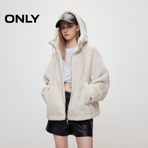ONLY连帽落肩环保皮草棉服