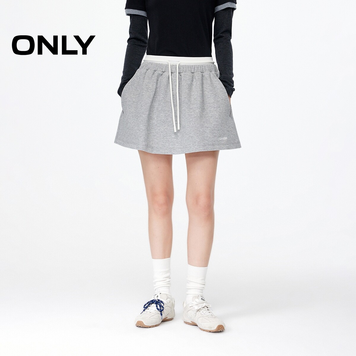 【ONLY奥莱】夏季运动风撞色双层腰头防走光短裤设计短裙半身裙女