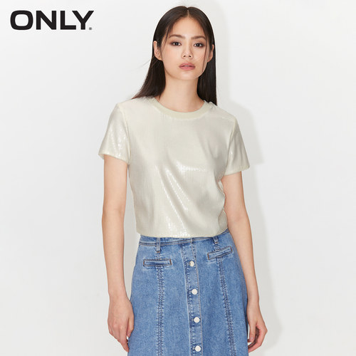 螺纹圆领领口 亮片装饰 H版型