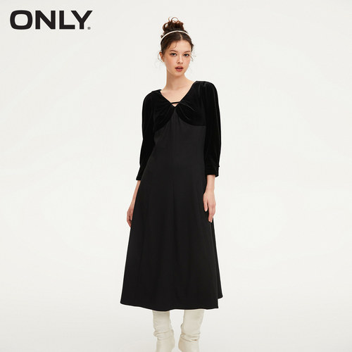 ONLY丝绒拼接泡泡袖A字连衣裙