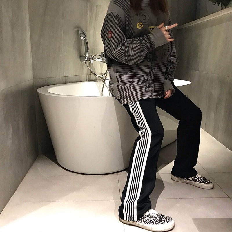 蝴蝶黑白侧条纹运动长裤Needles