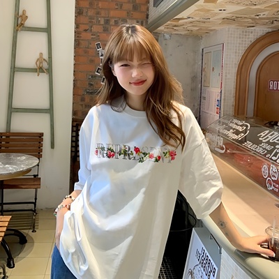 Represent美式休闲花卉字母短袖