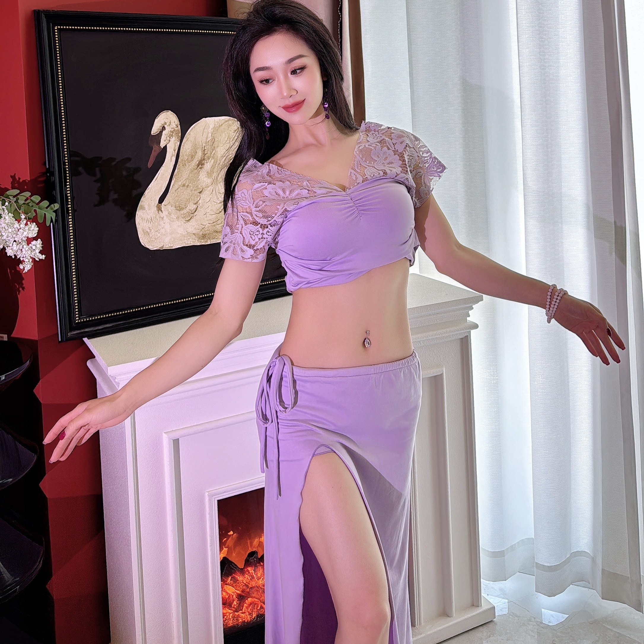 悦梦风璐肚皮舞服装新款性感紫色蕾丝上衣半身裙女演出服套装