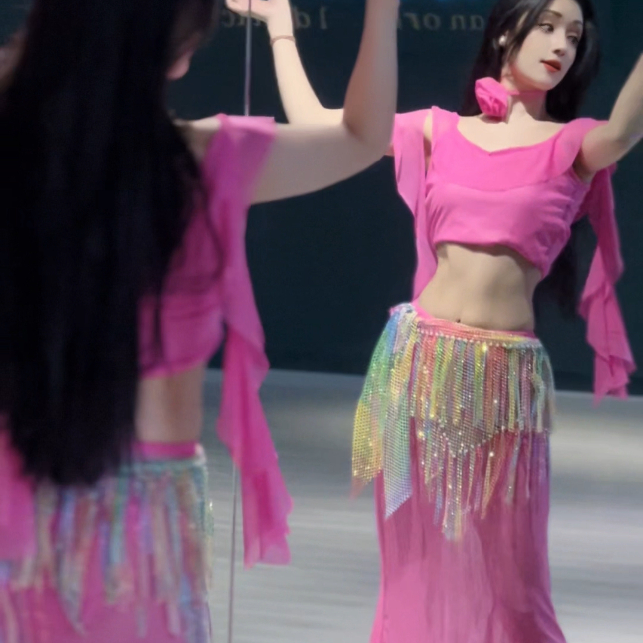 悦梦风璐肚皮舞新款套装演出服班服性感气质练功服粉色网纱裙初学